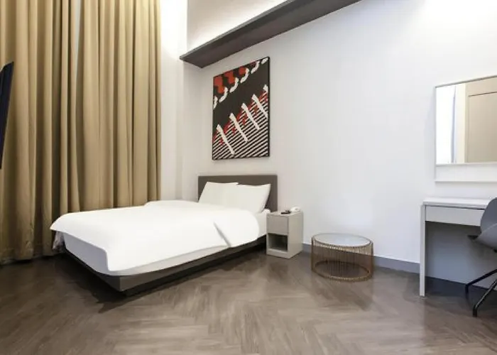 H Avenue Hotel Idae Shinchon